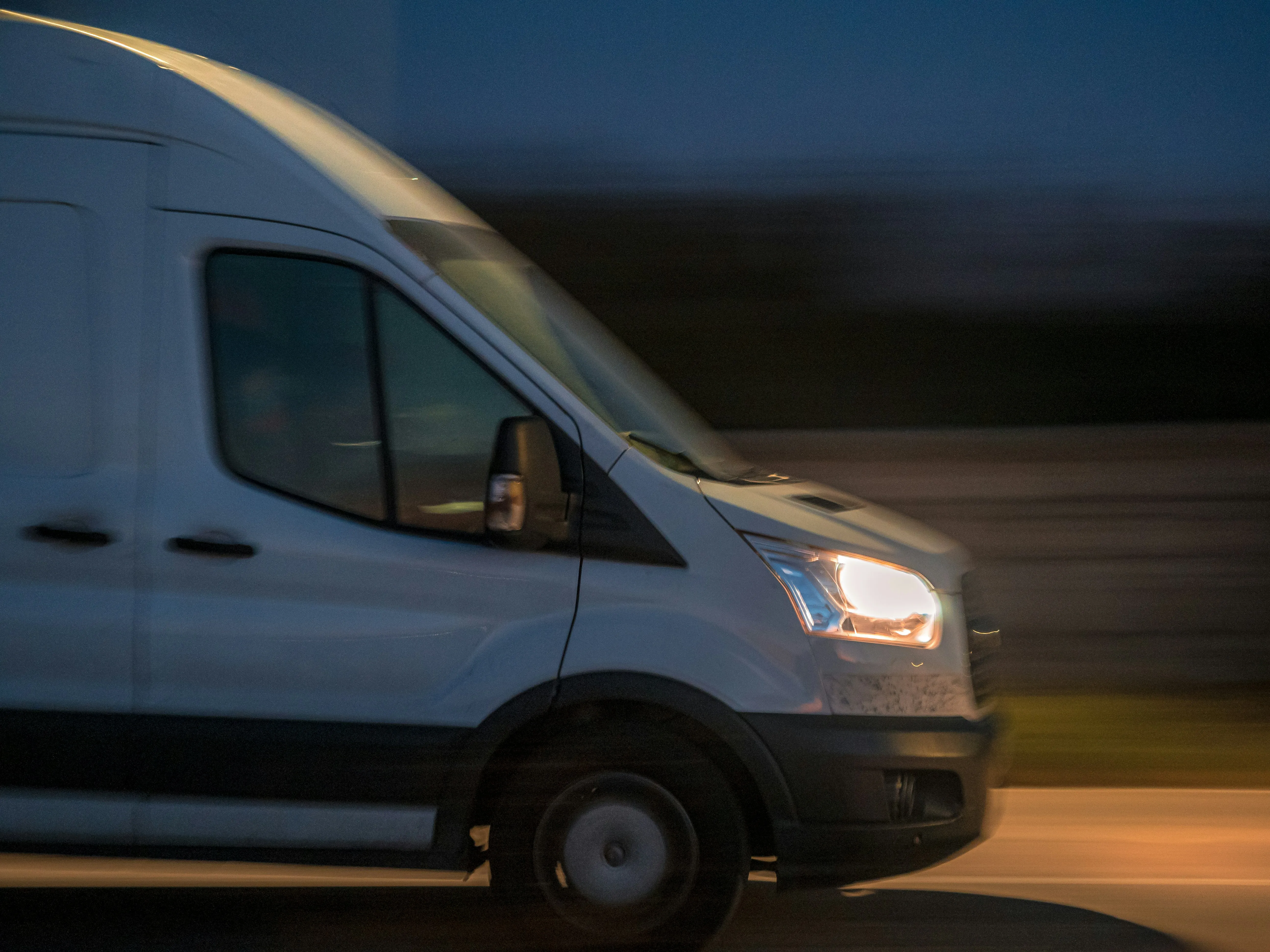Courier Delivery vehicle